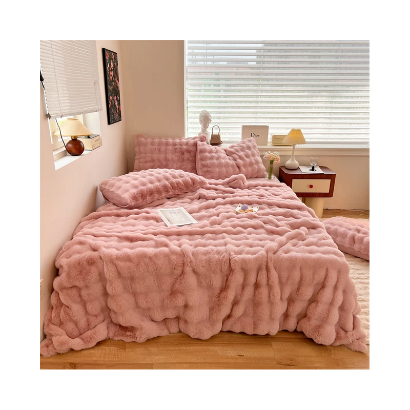 Couverture de Luxe en Fausse Fourrure Douce + 2 taies - Rose